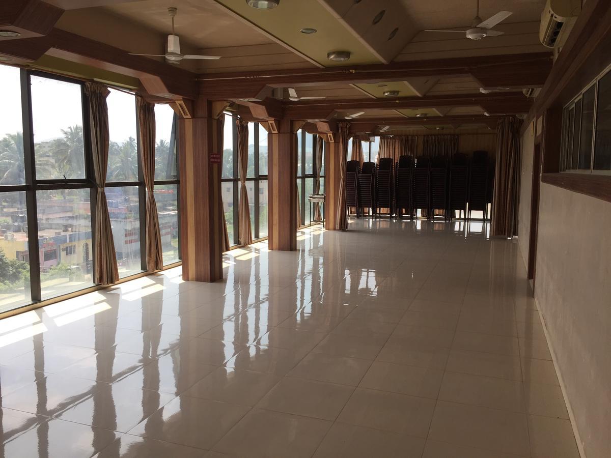 Sarang Lodging & Boarding Villa Satara Exterior photo